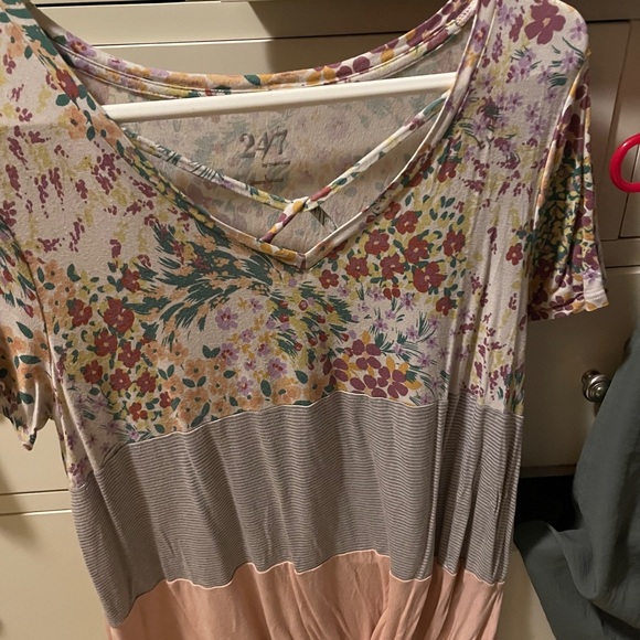 Maurices Women's Tops and Blouses - Multicolor Collection, L & XL - Picture 4 of 8